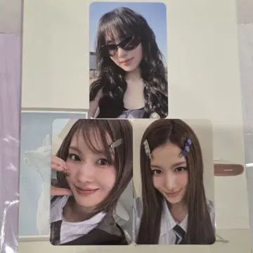 this is for 트레이딩 카드 미사모 세트