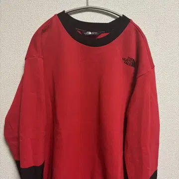 THE NORTH FACE 트레이닝복 레드/블랙