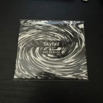 ONE OK ROCK Skyfall CD 미개봉 원오크
