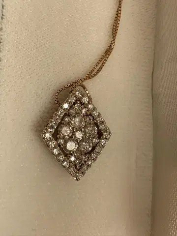 유키자키 다이아몬드 브릴리언트 컷 목걸이 0.50ct
