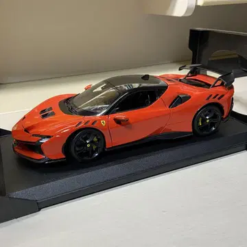 브라고 Burago Ferrari SF90 XX 1/18 미니카