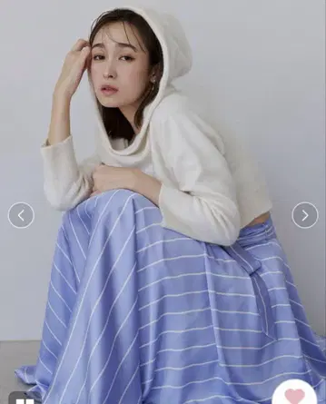 [ SNIDEL ] Baloon Satin Skirt 벌룬 새틴 스커트