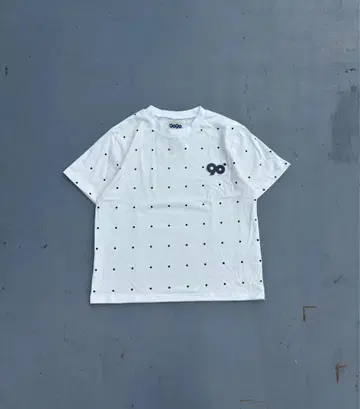 9090 Dot Cropped Tee