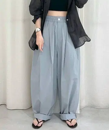 바빌론 턱 볼륨 SITA 팬츠 블루 와이드 팬츠 넉넉한 핏