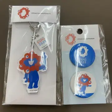akuaku 키링과 캔뱃지