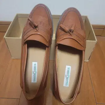 GALIZIO TORRESI 브라운 로퍼 25.5cm