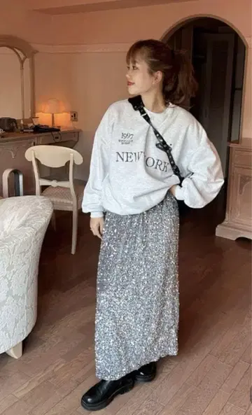 스팽글 롱 스커트 nugu