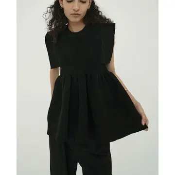 CLANE SQUARE SLEEVE GATHER KNIT TOPS