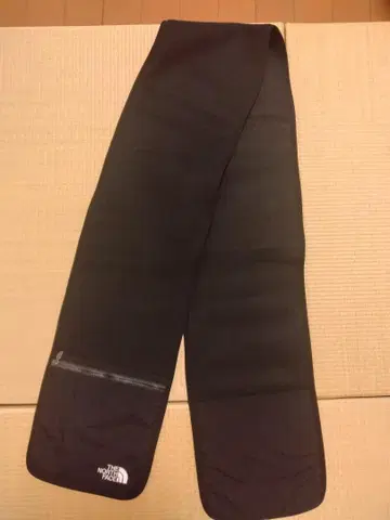 THE NORTH FACE 블랙 머플러 NN72211