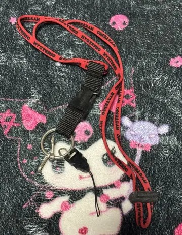 HYSTERICGLAMOURE 넥스트랩 카라비너 스토퍼 포함