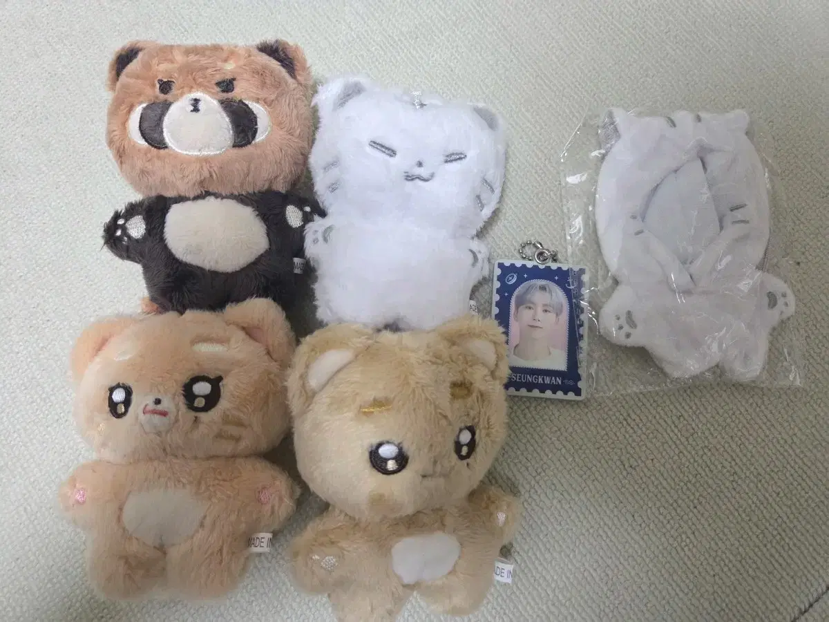 Seventeen Seungkwan cotton doll Hoshi cotton doll