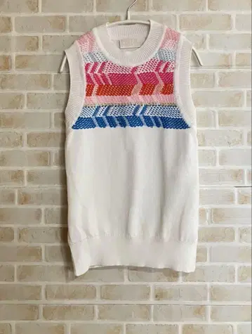 미사용 새상품 peter pilotto 베스트 니트 자수