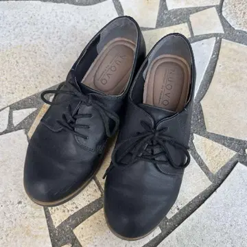 옥스퍼드 신발 블랙 컬러 NUOVO 23cm
