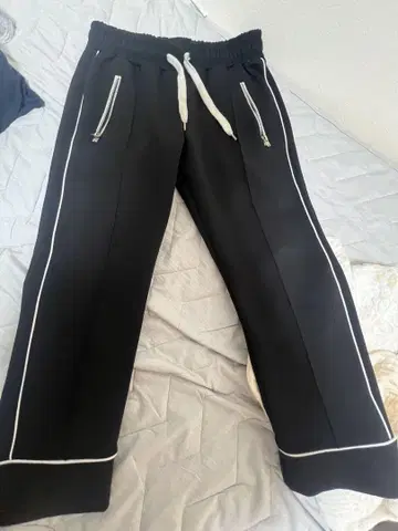 mnml 블랙 조거 팬츠 M 사이즈
