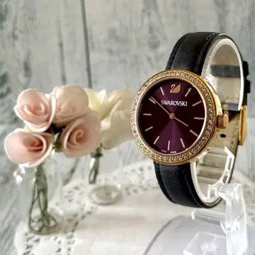 [레어.] Swarovski 스와로브스키 시계 스톤 베젤 보르도풍