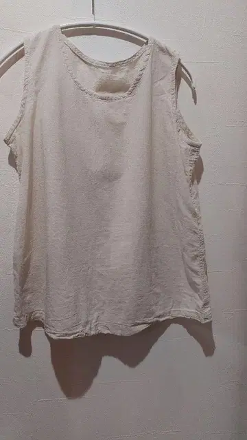 젠 선생님의 일상복 탱크탑