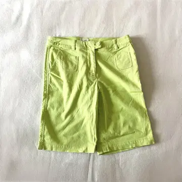 [피코네클럽] [38] 숏팬츠 코듀로이 라임 그린 자수 로고 골프