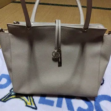 모노 꼼사 베이지 토트백