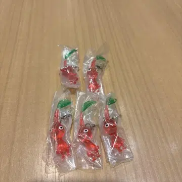 피크민 표식 액세서리