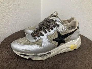 [ GOLDEN GOOSE RUNNING 러닝 ] 실버 스니커즈