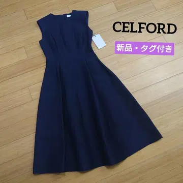 CELFORD 셀포드 볼륨 플레어 원피스 네이비 슬리브리스