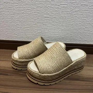 moussy 통굽 샌들 S 사이즈
