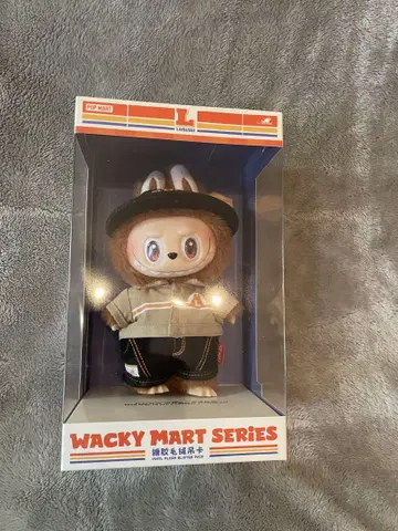 새상품 정품 POP MART Wacky Mart Labubu 점원 라부부