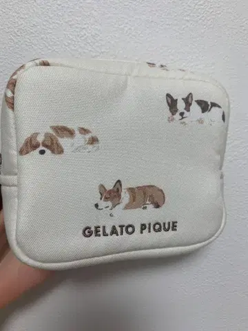 gelato pique 젤라또피케 강아지 티슈 파우치