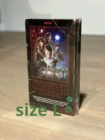 Stranger Things x weber T shirt