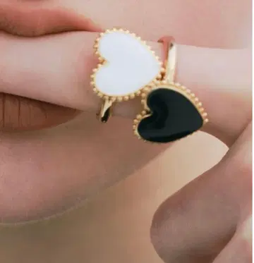 Sheriche white heart ring