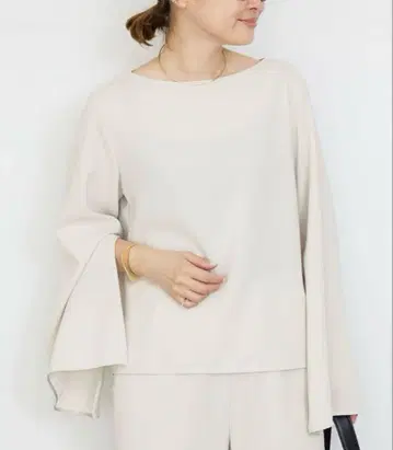 Deuxieme Classe Sofia 지퍼 슬리브 블라우스
