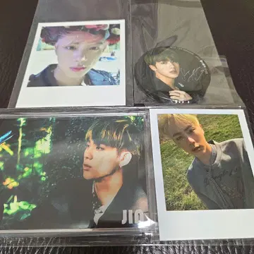 Jin 폴라로이드 사진 거울 캔배지 세트