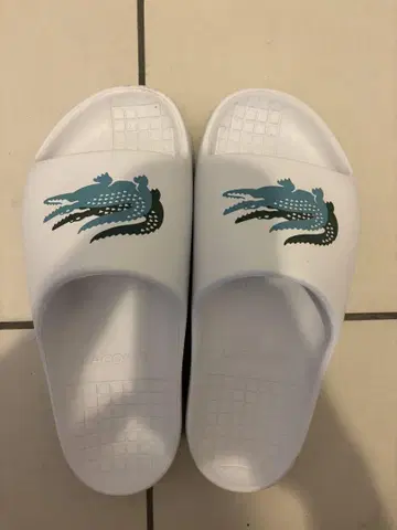 LACOSTE 화이트 샌들
