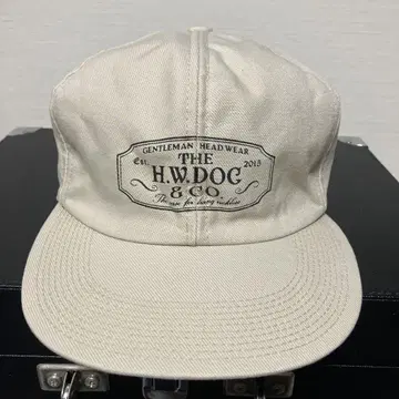H.W. DOG & CO. 베이지 캡
