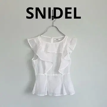 SNIDEL 스나이델 노슬리브 프릴 블라우스 시어 블라우스 슬림핏 리본