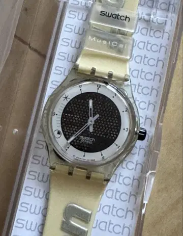 새상품 스와치 MUSICALL SLK114 TIME TO COOK