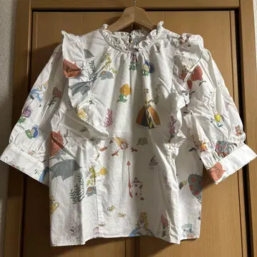 Disney SERIES CREATED moussy 프릴 블라우스