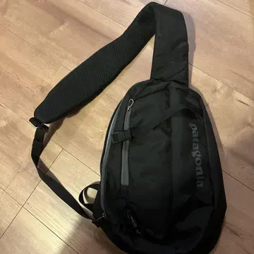 patagonia 아톰 슬링 8L 원숄더 바디백