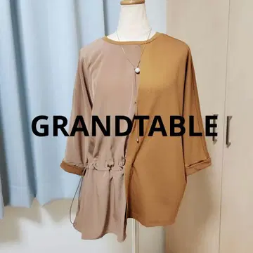 컨디션 최상 정가 13,500엔 그랜터블 비대칭 드로스트 상의