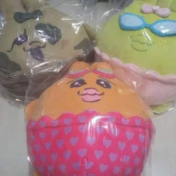 빤쮸토끼 햇볕에 탄 우주인 다이컷 쿠션 좀비 봉제인형