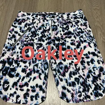 Oakley 퍼포먼스 핏 레오파드 무늬 골프 팬츠