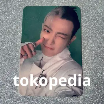 ATEEZ 홍중 토코페디아 트레이딩 카드 17