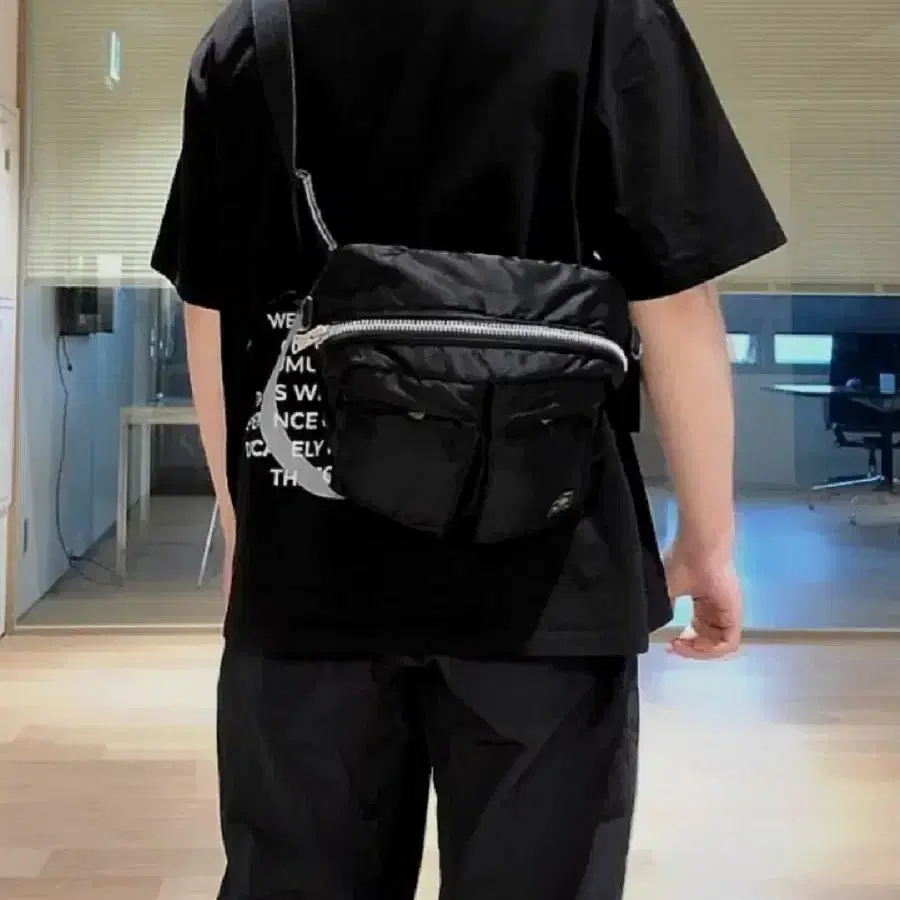 Latest Model/Like New) Porter Tanker Waist Bag Black (622-78302)