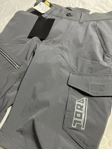 [새상품] TORAICHI 카고 하프 팬츠 M 다크 그레이