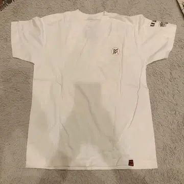 키사라즈 캣츠아이 시세이도 uno 선물 캠페인 티셔츠