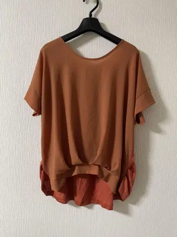 allureville 알아바일 돌먼 슬리브 반팔 블라우스 오렌지