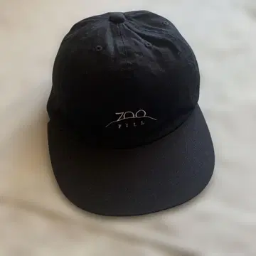 700 FILL 스크린 로고 캡 - Black