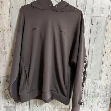단종 GU x SOPH. 페이즐리 무늬 후드티 M 사이즈