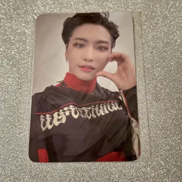 ATEEZ 성화 Hello82 트레이딩 카드 1
