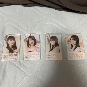 노기자카46 키링 4개 세트
